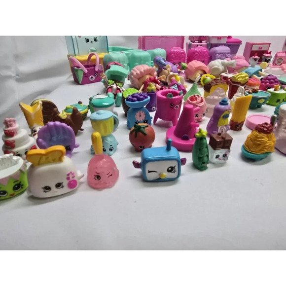 Huge Moose Shopkins Lot- Dolls, Figures, and Accessories + Disney Waffle Set - Picture 13 of 16